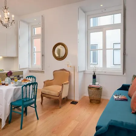 Once Upon Lisboa Family Units * Lisboa